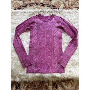 Lululemon top